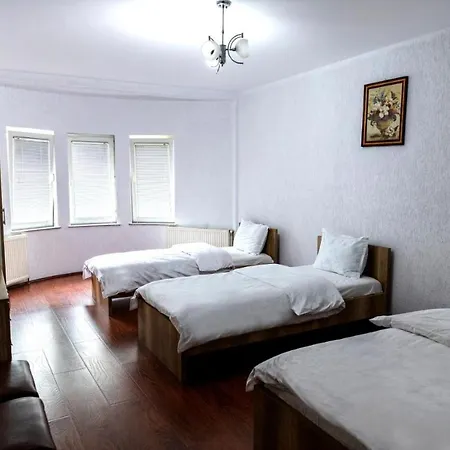 Rozafa 2.0 Hotel 4*